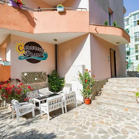 Maison d'hôtes Хотел Слънчева Вълна Pomorie